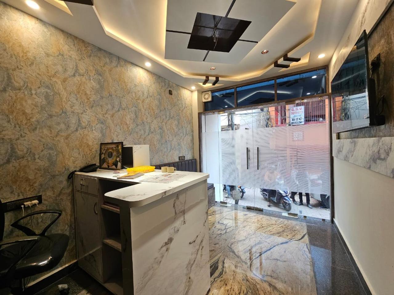 Mm Grand Otel Varanasi Dış mekan fotoğraf